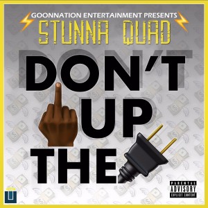 ดาวน์โหลดและฟังเพลง Str8 off the Phone (Explicit) พร้อมเนื้อเพลงจาก Stunna Quad