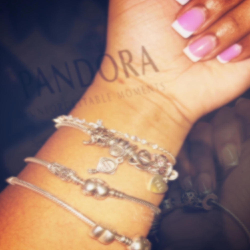 still rock pandora (feat. viyah) (Explicit)
