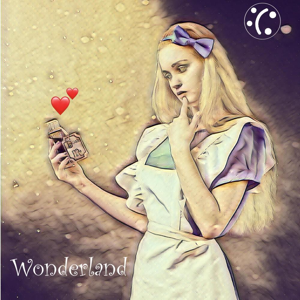 Wonderland  (Explicit)