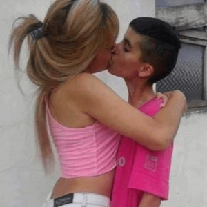 收聽Yung Iverson的EXXXCLUSIVE (Explicit)歌詞歌曲