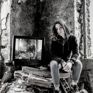 Listen to Vie en rose (Explicit) song with lyrics from Ragazza