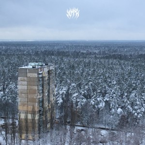 Listen to ТУЗ (Explicit) song with lyrics from 044 Rose