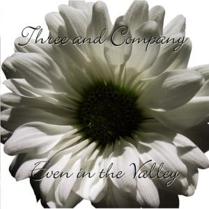 收聽Three and Company的He Is To Me歌詞歌曲