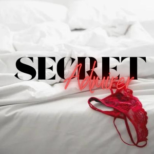 Dengarkan lagu Secret Admirer (Explicit) nyanyian Hart dengan lirik