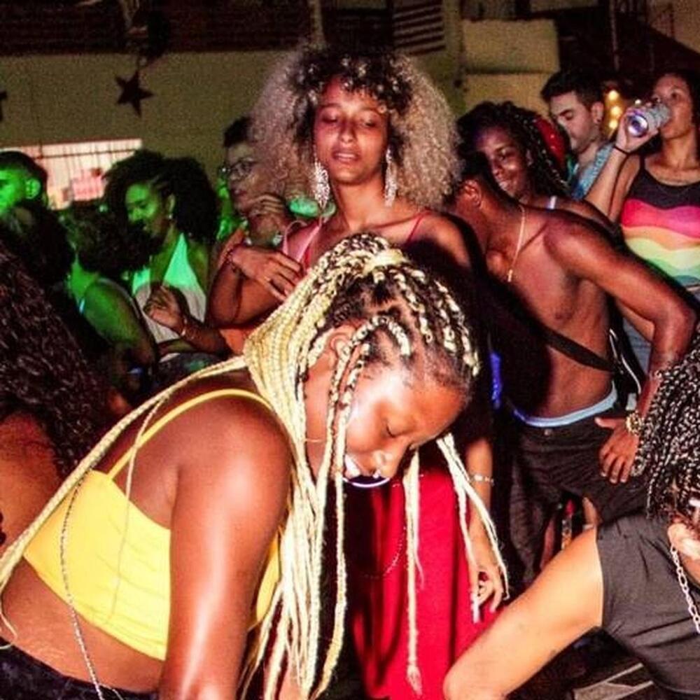 Quem Naoolha Fala (Acoustic)