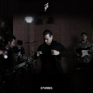 ดาวน์โหลดและฟังเพลง เวลากับนาฬิกา พร้อมเนื้อเพลงจาก 27Weeks