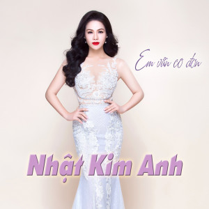 Listen to Em vẫn cô đơn song with lyrics from Nhat Kim Anh