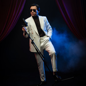 Listen to Кешір мені song with lyrics from Kairat Nurtas
