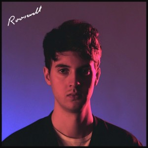 Dengarkan lagu Daytona nyanyian Roosevelt dengan lirik