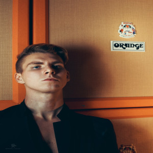 ดาวน์โหลดและฟังเพลง The Hills (Explicit) พร้อมเนื้อเพลงจาก Zak Diesal