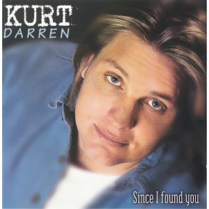 ดาวน์โหลดและฟังเพลง Torn Between Two Lovers พร้อมเนื้อเพลงจาก Kurt Darren