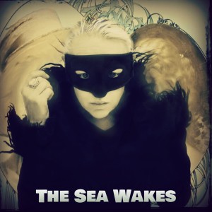 收聽Salt的The Sea Wakes歌詞歌曲