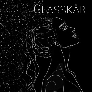 收聽Lillen Stenberg的Glasskår歌詞歌曲
