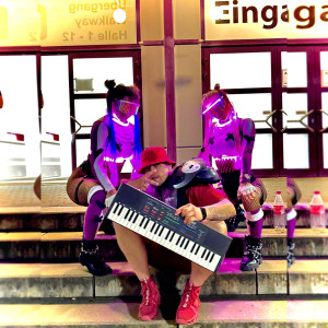 default playlist img