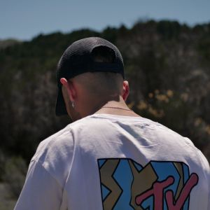 default playlist img