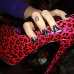 ดาวน์โหลดและฟังเพลง scene club dance party (Explicit) พร้อมเนื้อเพลงจาก Gothlovee