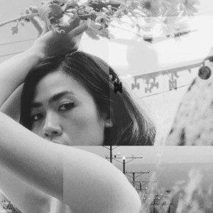 Listen to Pesawat Kertas song with lyrics from Joko In Berlin
