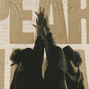 收聽Pearl Jam的2,000 Mile Blues歌詞歌曲