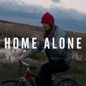 收聽Ansel Elgort的Home Alone歌詞歌曲