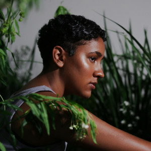 Listen to Corpo Suado song with lyrics from BIAB