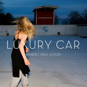 ดาวน์โหลดและฟังเพลง Discrete Packets พร้อมเนื้อเพลงจาก Luxury Car