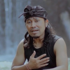 Dengarkan Salam Lau lagu dari Gus Jody dengan lirik