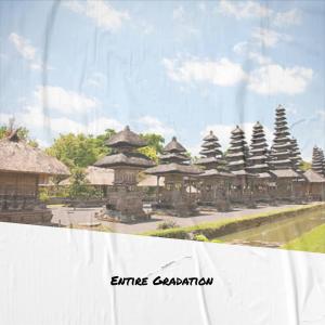 收聽Lucry的Universe Distant歌詞歌曲