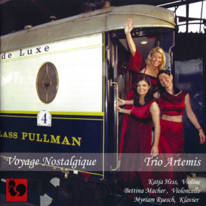 ดาวน์โหลดและฟังเพลง Schwarze Augen (Black Eyes) พร้อมเนื้อเพลงจาก Trio Artemis