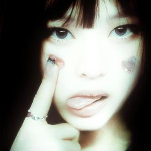 收聽yakknae的sutoroberi (Explicit)歌詞歌曲