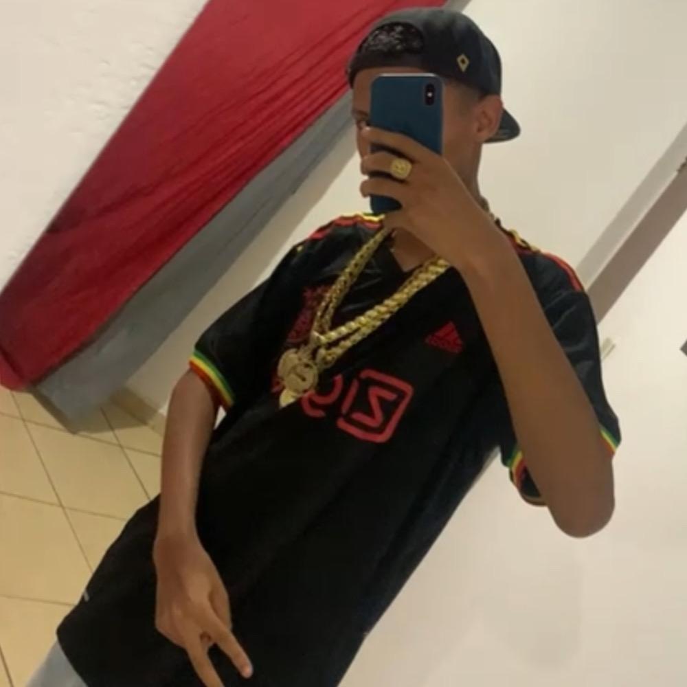 DESCE NA P1KA (Explicit)