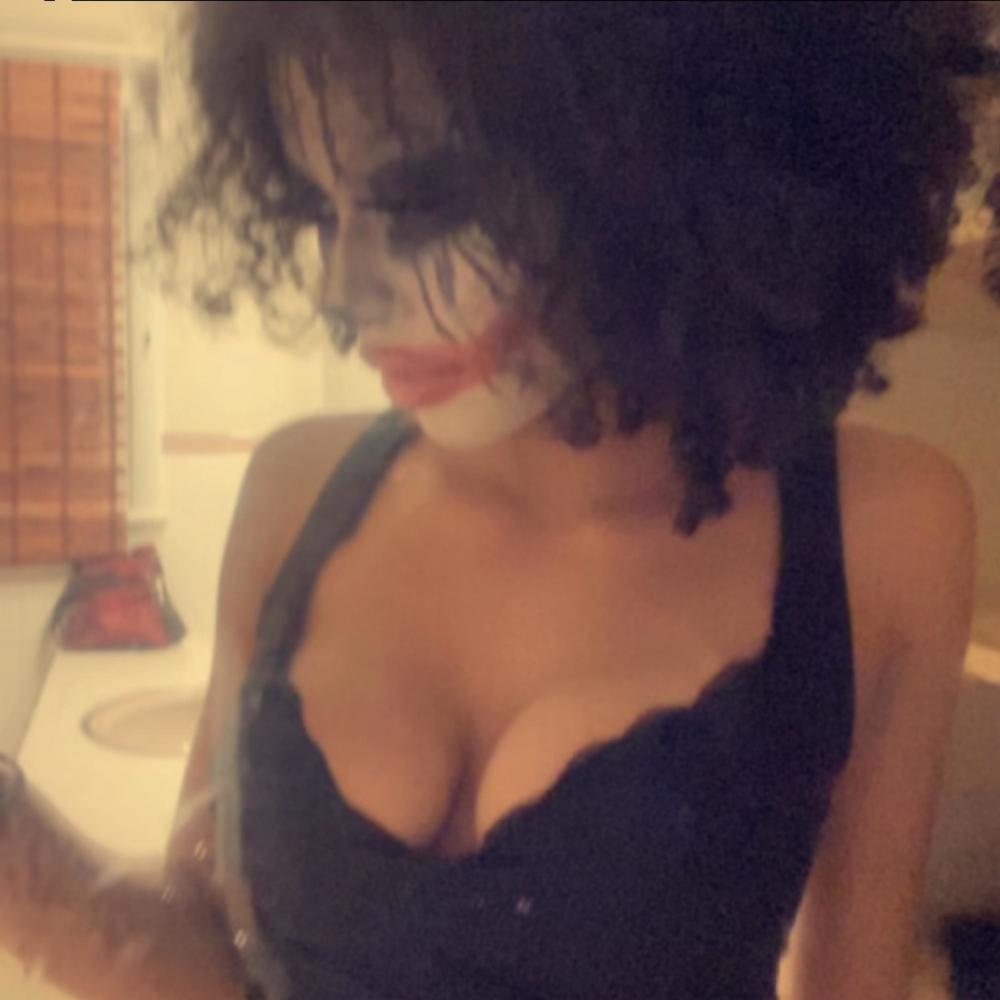 BadBitch! (feat. O$hak) (Explicit)