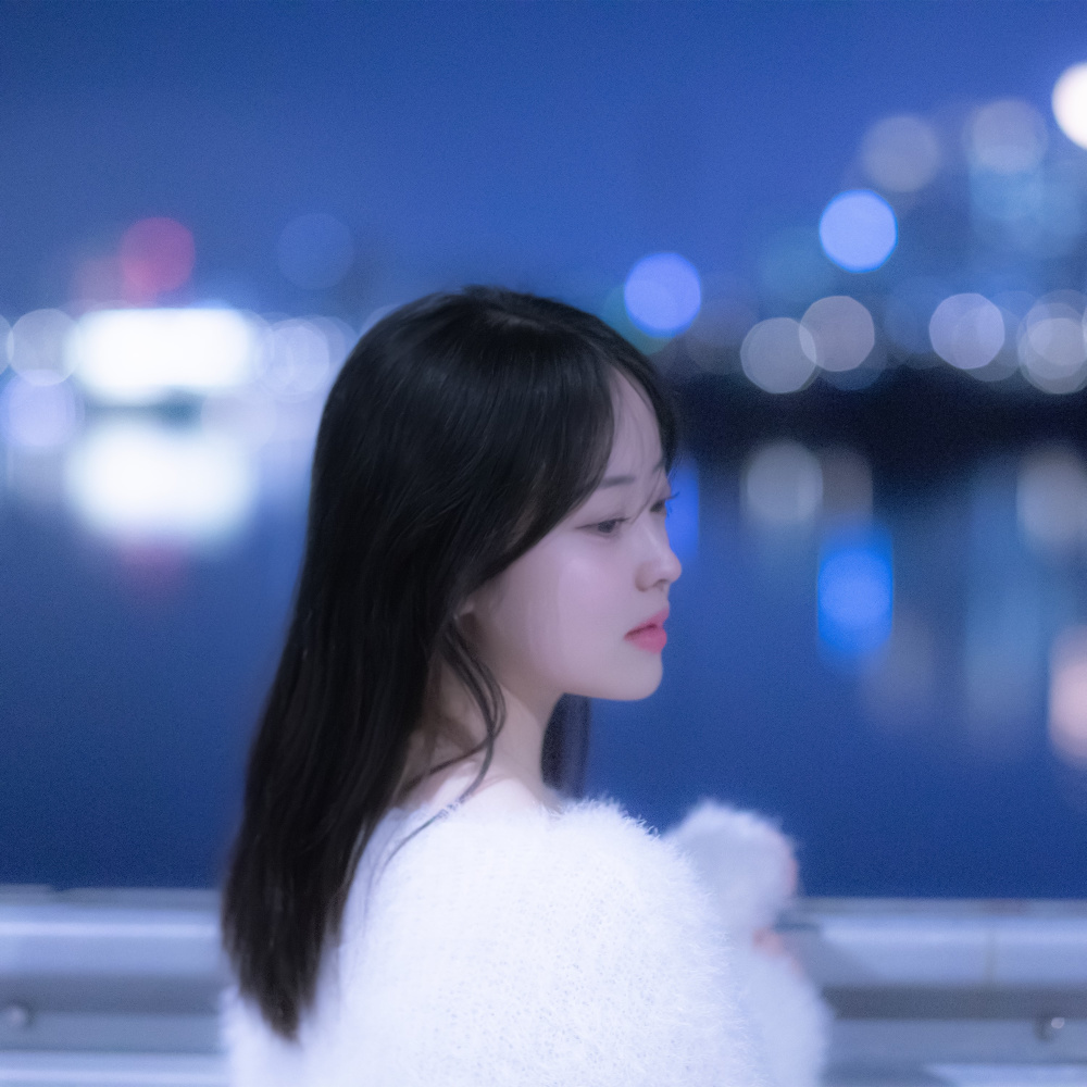 A MOON FLOWER (Feat. 성가은)