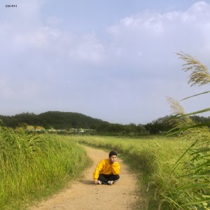 Listen to 가뭄 song with lyrics from 메도우