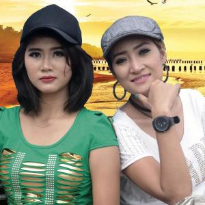 收听Dewi Kirana的Cengkal Lawang歌词歌曲