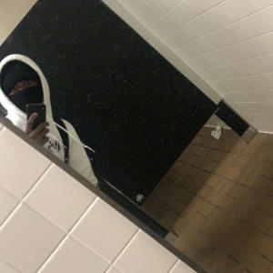 收聽PHXBIA的shitted on you (Explicit)歌詞歌曲