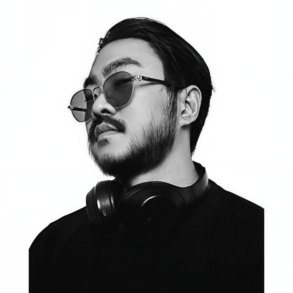 김지범