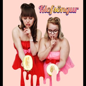 ดาวน์โหลดและฟังเพลง Klofsöngur พร้อมเนื้อเพลงจาก Bergmál