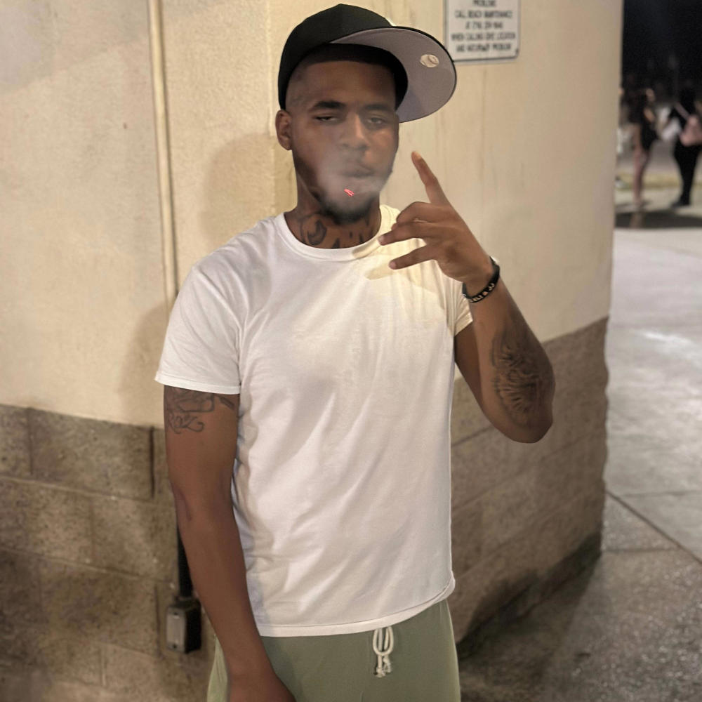 Play No gamesk (feat. RTBWEST) (Explicit)