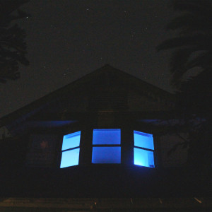 收聽Fiji Blue的Home歌詞歌曲