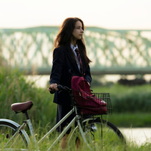 Dengarkan lagu New Morning nyanyian ROTH BART BARON dengan lirik