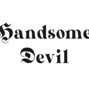 收聽Handsome Devil的Loose the control歌詞歌曲