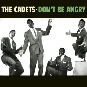 收听The Cadets的Rolling Stone歌词歌曲