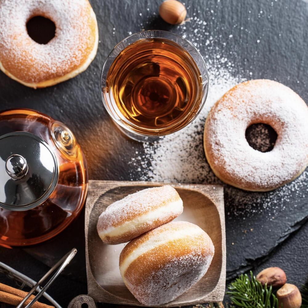 Powdered Donuts And Hennessy (Explicit)