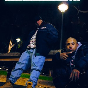 ดาวน์โหลดและฟังเพลง C.R.E.A.M (feat. DobleBn, DJ ropo & Snokabeats|Explicit) พร้อมเนื้อเพลงจาก Agaresroshi