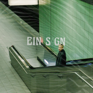 Dengarkan lagu Ein Sign (Explicit) nyanyian LinezPM dengan lirik