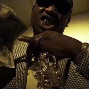 ดาวน์โหลดและฟังเพลง RAISE YA THUMBS UP NIGGA (Explicit) พร้อมเนื้อเพลงจาก HOSPICEMANE