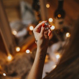 收聽DONNI BD的Infone Masseeeh歌詞歌曲