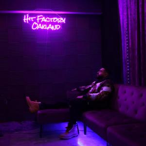 Aristotle The Great的專輯HIT FACTORY OAKLAND (Explicit)