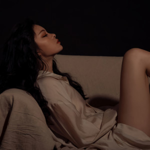 Listen to Let Me Down Slowly song with lyrics from 祺媛吖