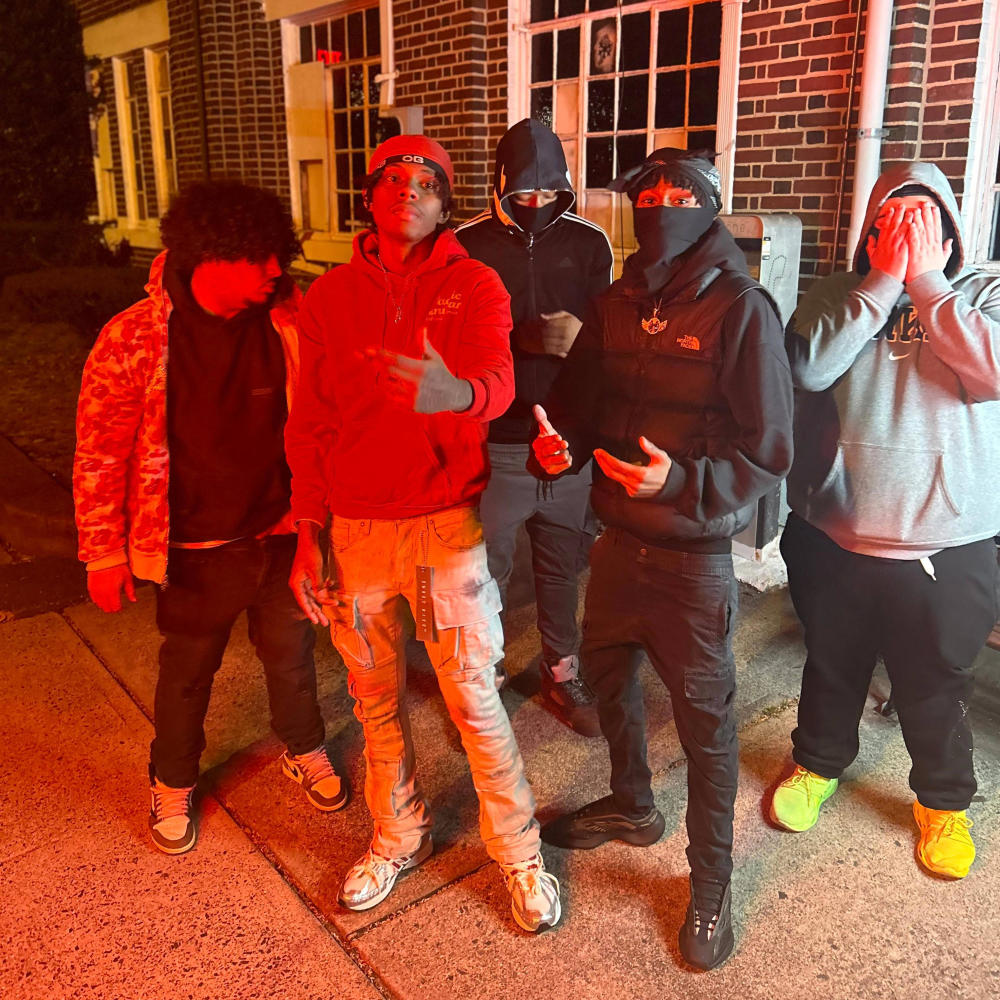 Let It Bang (feat. Mal Ebk, Nando!, Demmy6ix & JazzyTooTact) (Explicit)